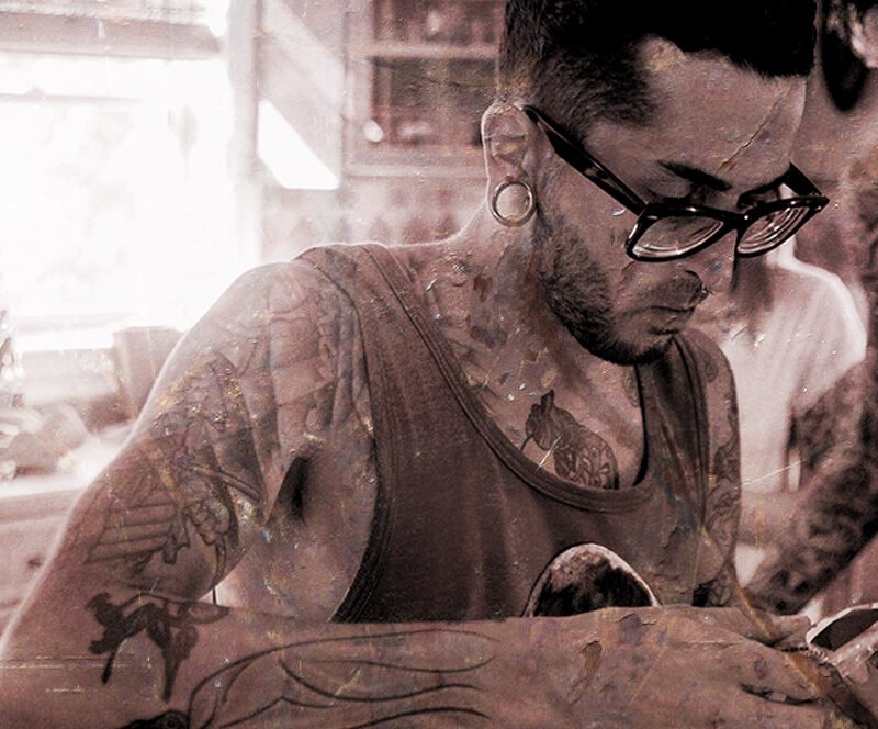 Amateur 'scratcher" tattooist sets up illegally in a kitchen